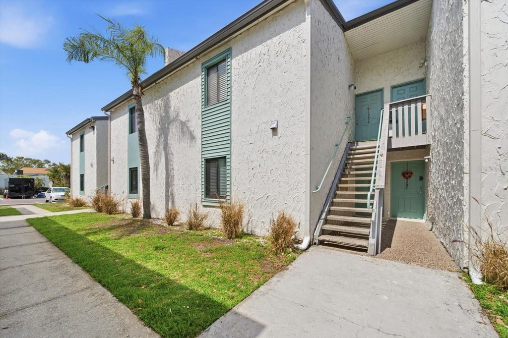 11566 7TH LANE N 1208, St Petersburg, FL 33716