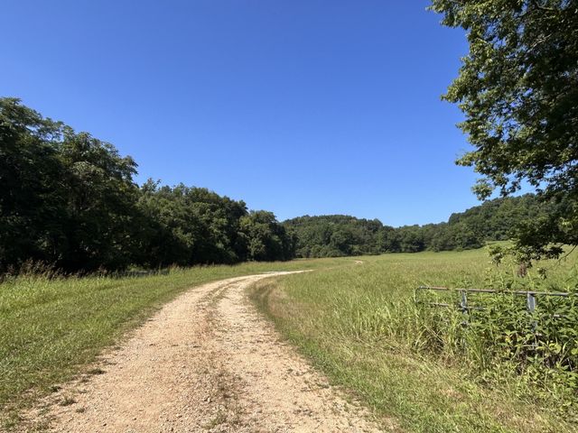 0 E Cave Spring Rd, Pulaski, TN 38478