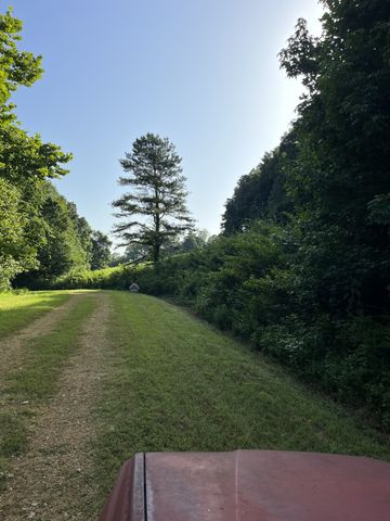 0 E Cave Spring Rd, Pulaski, TN 38478