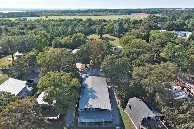 4410 Lakeshore, Kingston, OK 73439
