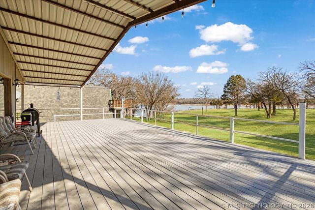 4410 Lakeshore, Kingston, OK 73439