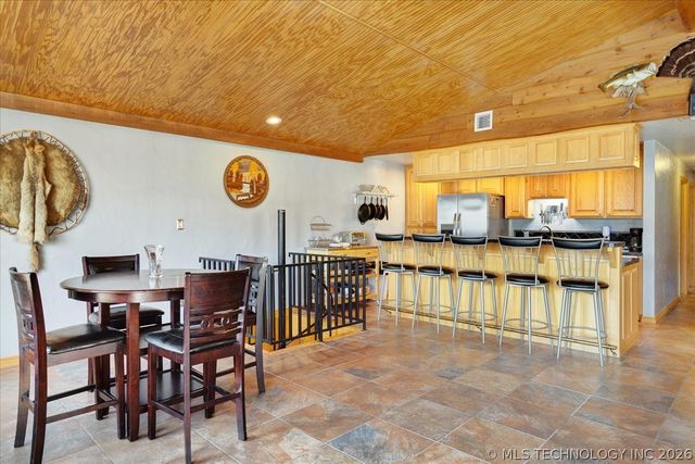 4410 Lakeshore, Kingston, OK 73439