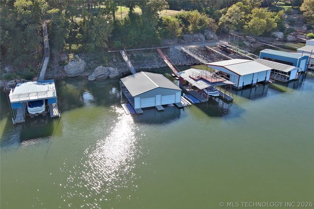 4410 Lakeshore, Kingston, OK 73439