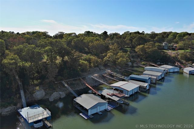 4410 Lakeshore, Kingston, OK 73439