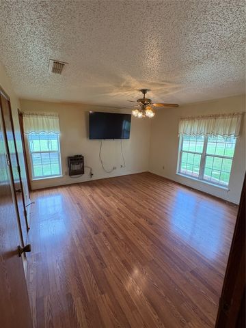 348 County Road 4744 Resi, Sulphur Springs, TX 75482