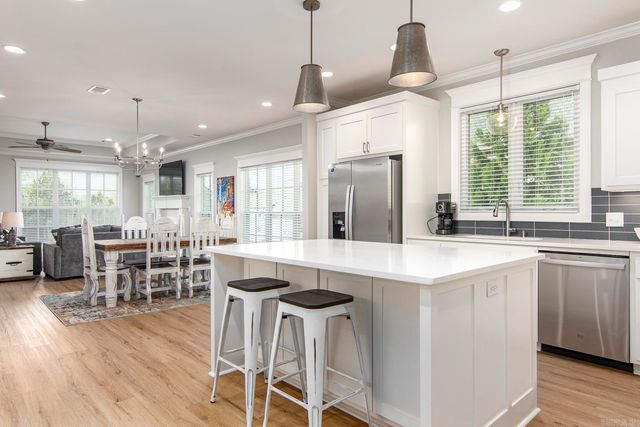 4830 Edgewood Park Drive, Conway, AR 72034