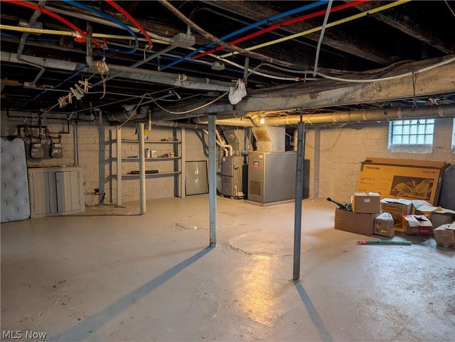 1623 Delmont Avenue, East Cleveland, OH 44112