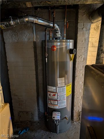 1623 Delmont Avenue, East Cleveland, OH 44112