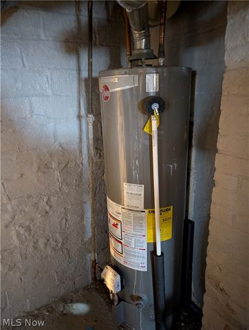 1623 Delmont Avenue, East Cleveland, OH 44112