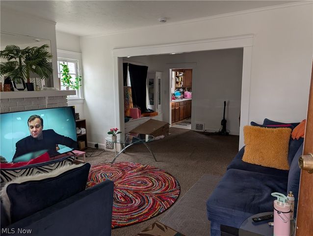 1623 Delmont Avenue, East Cleveland, OH 44112