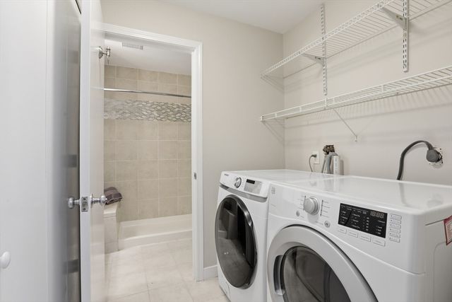 171 Swanton Street 39, Winchester, MA 01890