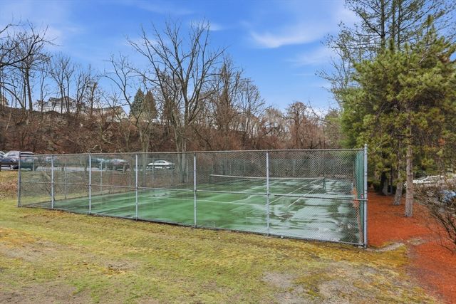 171 Swanton Street 39, Winchester, MA 01890