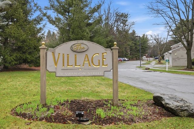 171 Swanton Street 39, Winchester, MA 01890