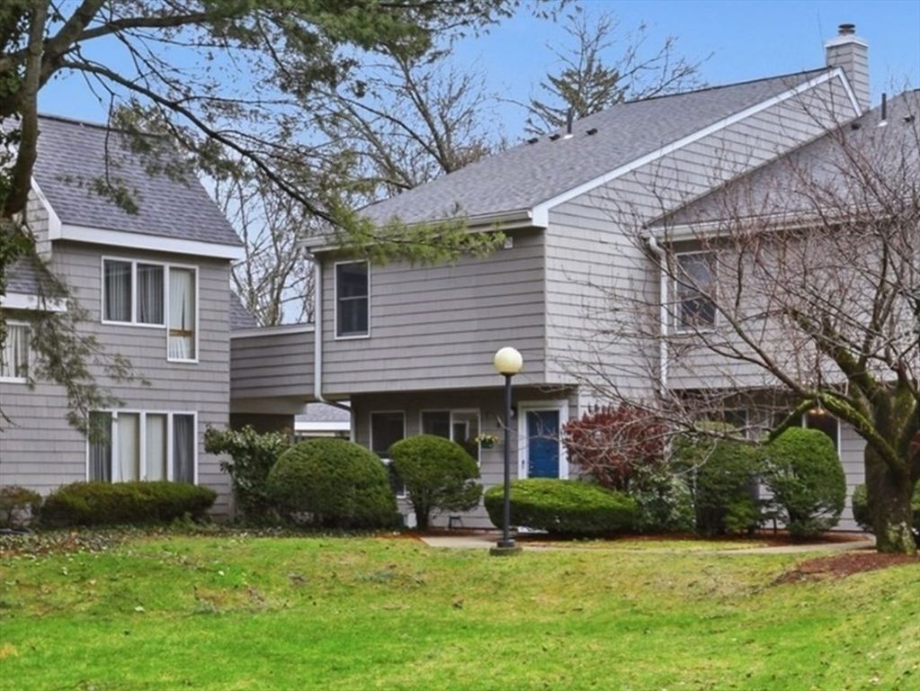 171 Swanton Street 39, Winchester, MA 01890