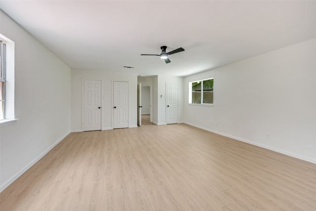 1717 Monaco Drive, Arlington, TX 76010