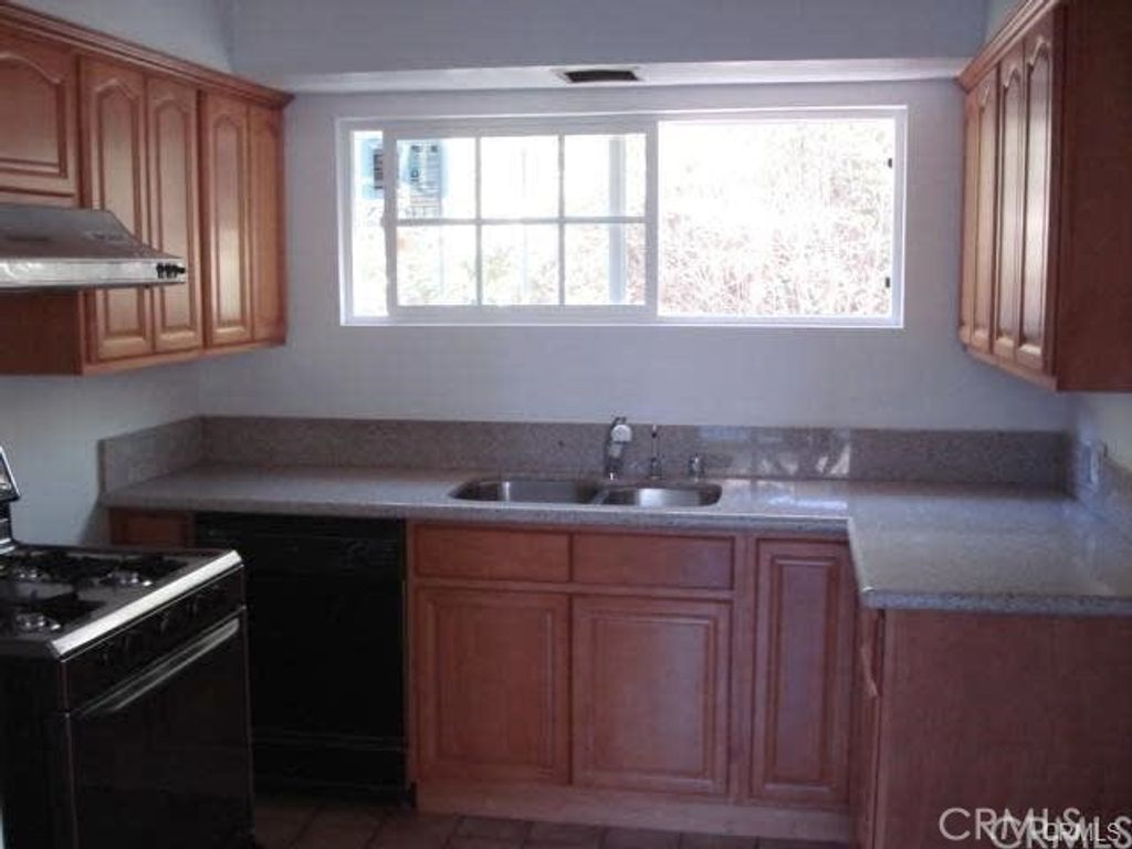 Image 2 of property listing at 256 S California St, San Gabriel, CA 91776