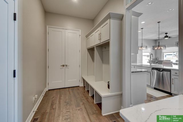 11618 Cooper Street, Papillion, NE 68046