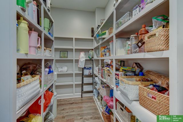 11618 Cooper Street, Papillion, NE 68046