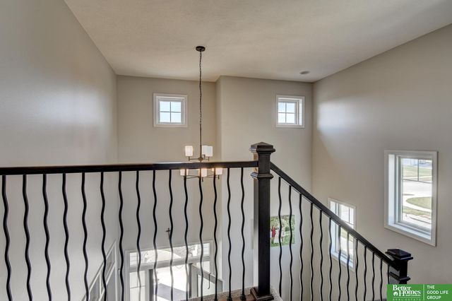 11618 Cooper Street, Papillion, NE 68046