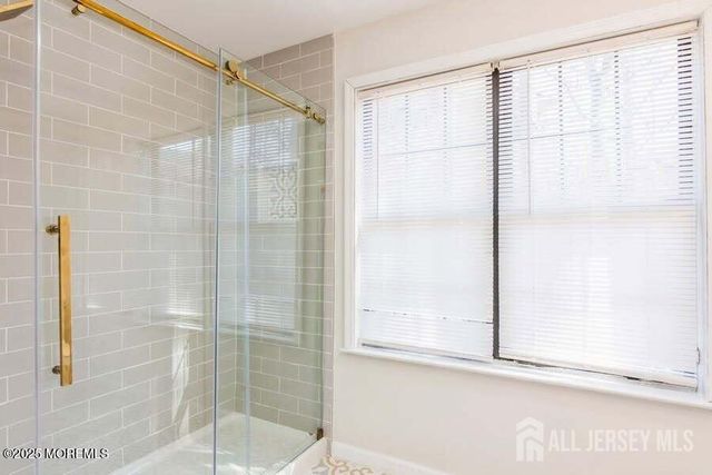 1101 Stoneridge Circle, Helmetta, NJ 08828