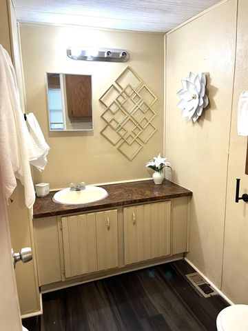 5576 Helm LN, Temple, TX 76502