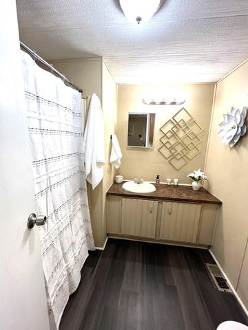 5576 Helm LN, Temple, TX 76502