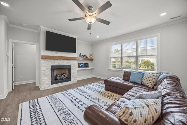 97 Sweetbay Park, Youngsville, NC 27596