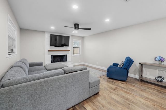 14364 Larkspur Lane, Wellington, FL 33414