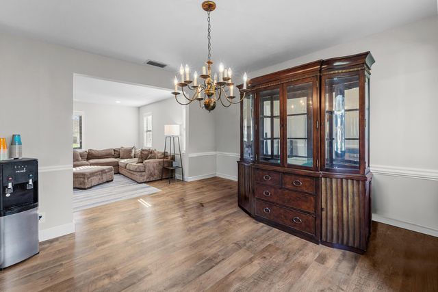 14364 Larkspur Lane, Wellington, FL 33414