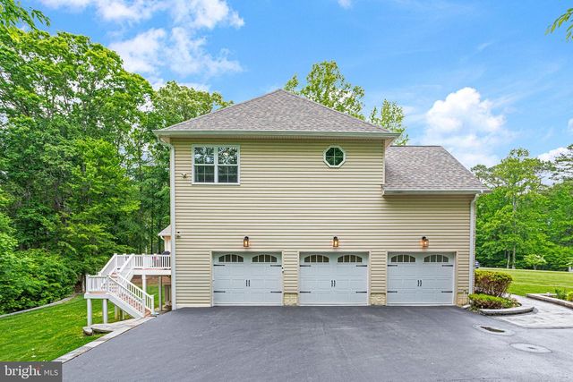2014 ROSEDALE LN, Huntingtown, MD 20639