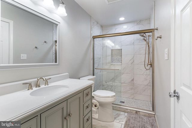 2014 ROSEDALE LN, Huntingtown, MD 20639