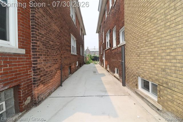 2418 Calvert Street, Detroit, MI 48206
