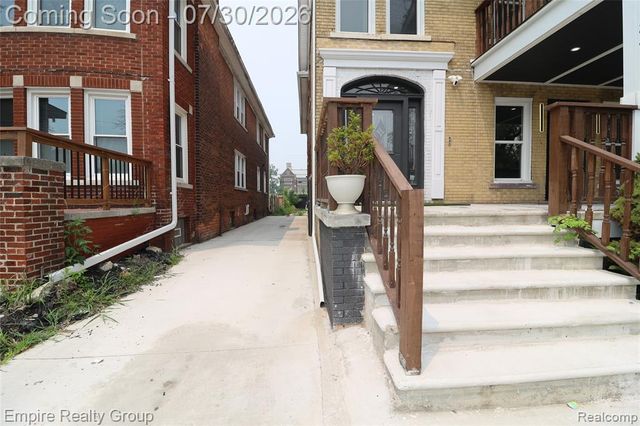 2418 Calvert Street, Detroit, MI 48206