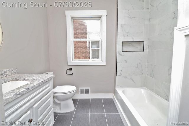 2418 Calvert Street, Detroit, MI 48206