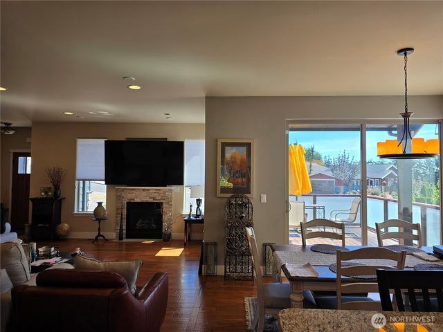 3336 Stonecrop Way, Bellingham, WA 98226