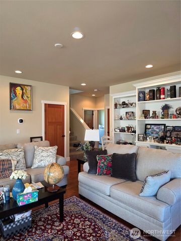 3336 Stonecrop Way, Bellingham, WA 98226