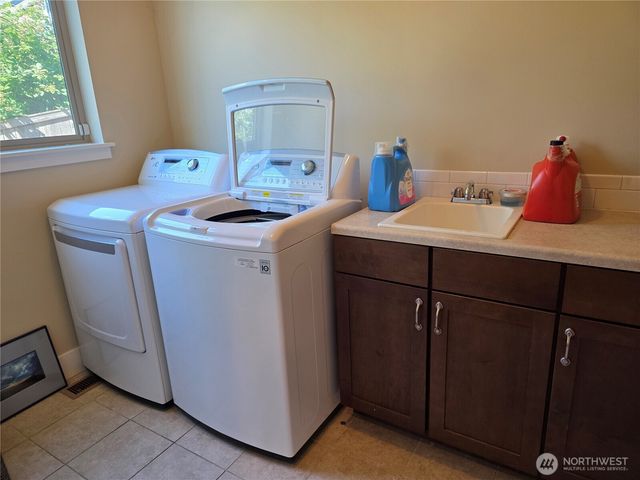 3336 Stonecrop Way, Bellingham, WA 98226