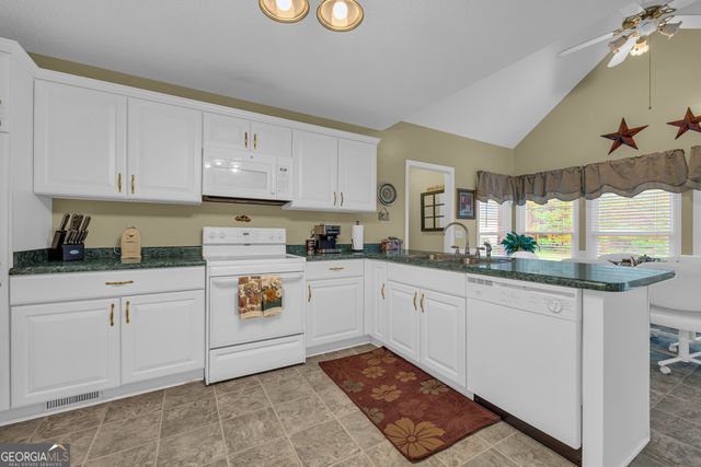 60 N Tanglewood, Royston, GA 30662
