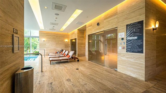 16385 Biscayne Blvd 3117, North Miami Beach, FL 33160