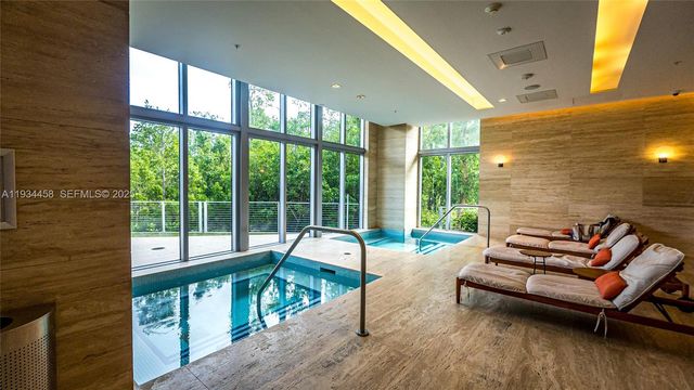 16385 Biscayne Blvd 3117, North Miami Beach, FL 33160