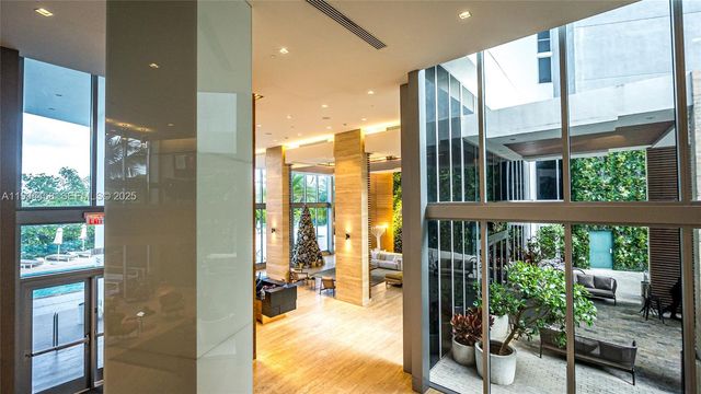 16385 Biscayne Blvd 3117, North Miami Beach, FL 33160