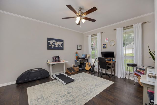 4103 Stonebrook Ln, Tyler, TX 75707