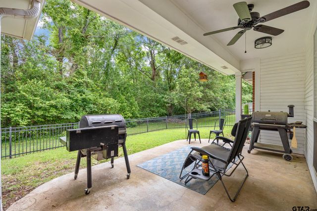 4103 Stonebrook Ln, Tyler, TX 75707