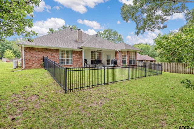 4103 Stonebrook Ln, Tyler, TX 75707