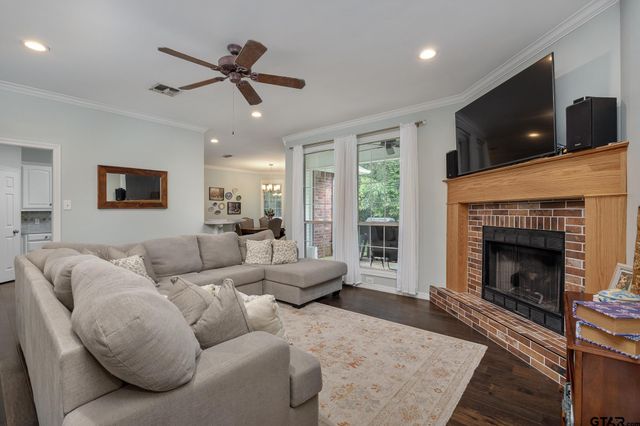 4103 Stonebrook Ln, Tyler, TX 75707