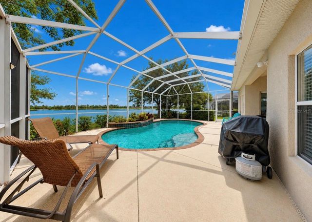 827 SEMINOLE SKY DRIVE, Ruskin, FL 33570