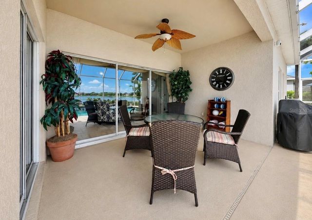 827 SEMINOLE SKY DRIVE, Ruskin, FL 33570