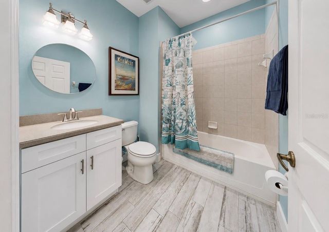 827 SEMINOLE SKY DRIVE, Ruskin, FL 33570