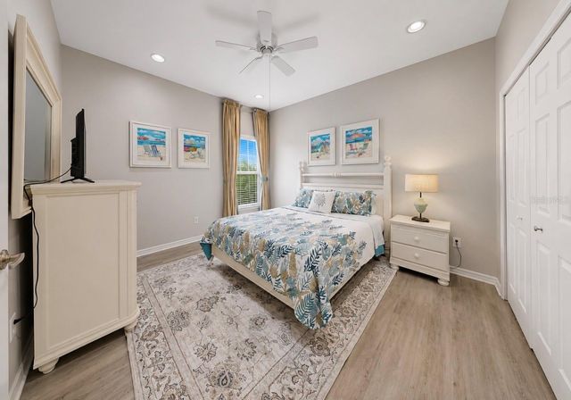 827 SEMINOLE SKY DRIVE, Ruskin, FL 33570