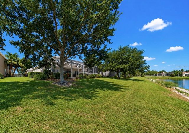827 SEMINOLE SKY DRIVE, Ruskin, FL 33570
